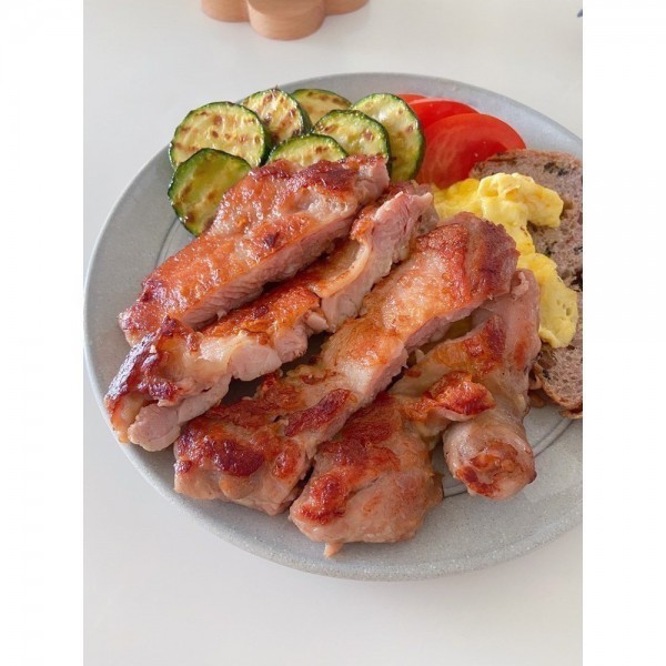 真空包香蒜帶踝雞腿排680g（3大片，皆滿680g或以上）冷凍雞腿排 調味雞腿排 氣炸鍋食品